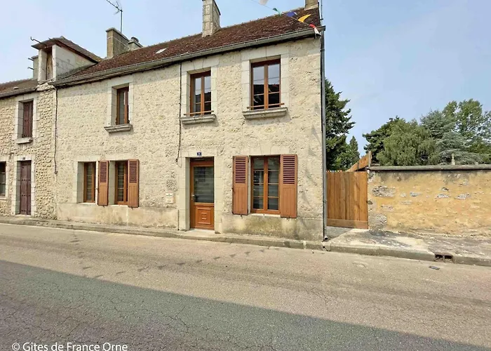 Maison En Pierre Avec Et Animaux Acceptes - Fr-1-497-185