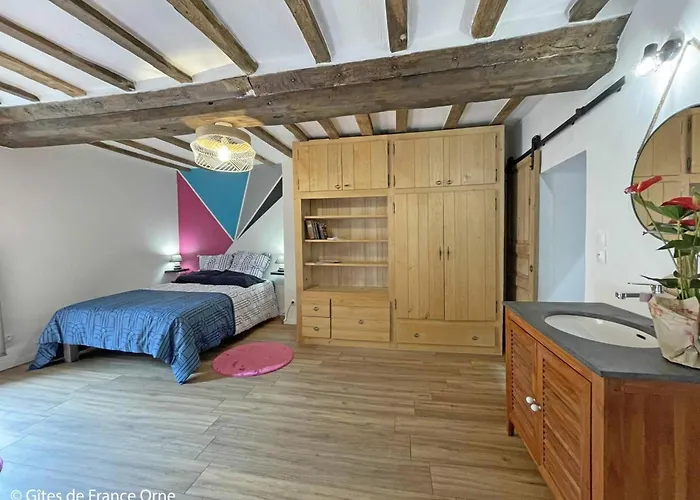 Maison Ancienne - 8 Pers. - Fr-1-497-185 Holiday home *